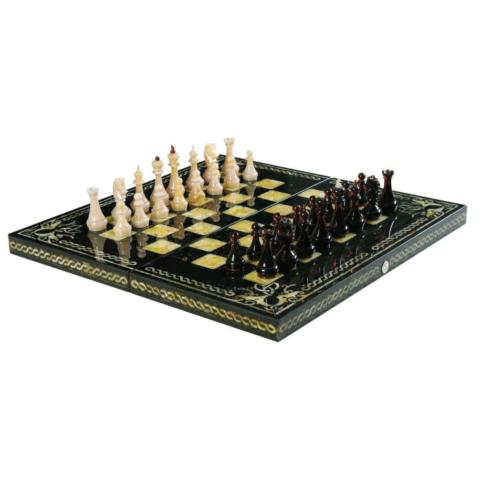 Chess made of stained oak and amber "Arabesque-Tina"