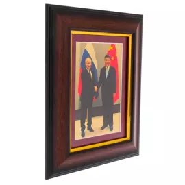 Moscow gift set with book and painting "Putin and Xi Jinping" in a lacquered box, in Chinese