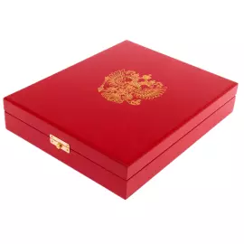 Gift set "Moscow" with a book and a painting "Kremlin" in a lacquered box, in Chinese
