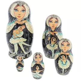 Матрешка на 5 мест "Балет "Лебединое озеро" 21 см