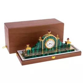 Часы из малахита "Резиденция" Златоуст