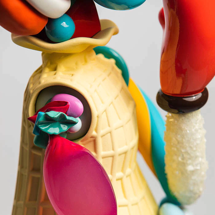 Candylady sculpture by Taras Zheltyshev