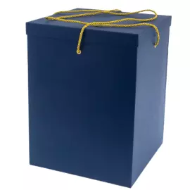 Ваза из оникса с янтарными розами