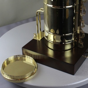 Packaging for alcohol "Oil barrel"