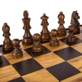 Шахматы из венге и оливкового дерева "Стаунтон Премиум"