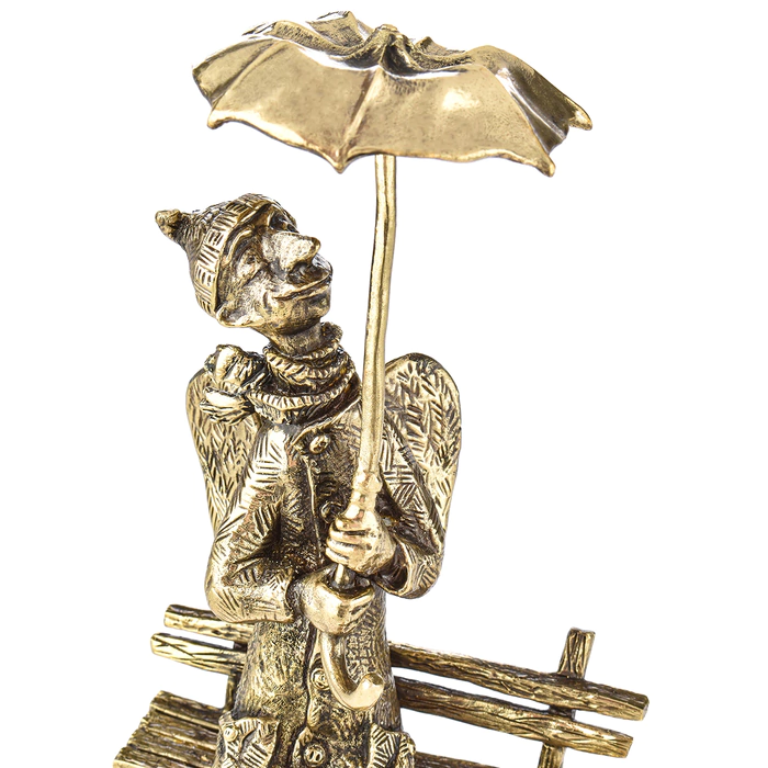 Brass statuette "Angel with an umbrella"