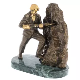 Скульптура из бронзы "Шахтер в работе"