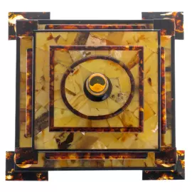 Шкатулка из янтаря "Клеопатра"