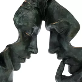 Sculpture "Attractiveness"