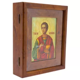 Икона на натуральном перламутре "Святой Пантелеймон" в киоте