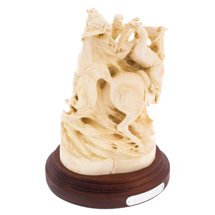 Sculpture of a mammoth tusk "Peresvet with Chelubey"