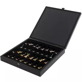 The Trojan War chess set is brown