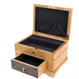 Шкатулка-ларец из карельской березы "Древо"