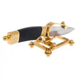 Нож из дамасской стали "Статус" на подставке, Златоуст