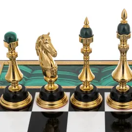 Шахматы из мрамора и малахита "Малахит" Златоуст