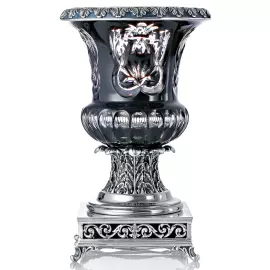 Ваза-кубок из черного хрусталя "Медичи"
