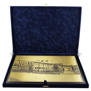 Corporate gift "Engraving in a case"