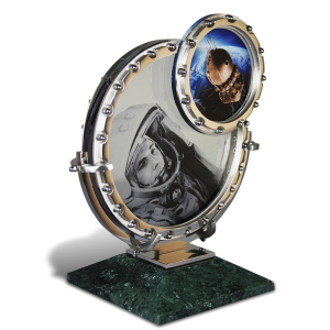 Corporate gift "Cosmos 01"