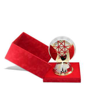 Corporate gift "Memorable gift to the representative office"