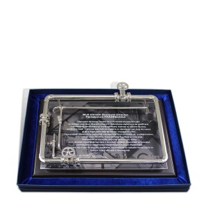 Corporate gift "Prize for an oilman"