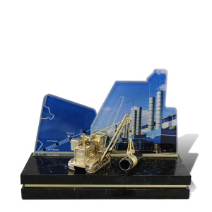 Corporate gift "Prize for a builder"