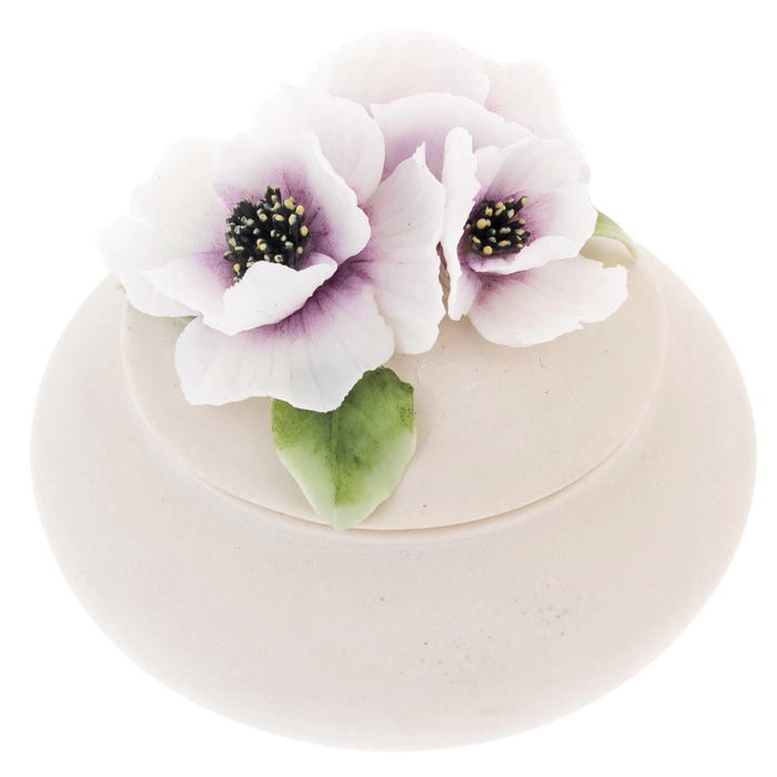 Small "Pea" box with poppy and forget-me-not
