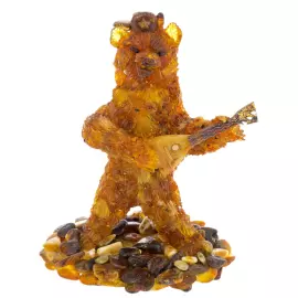 Статуэтка из янтаря "Медведь с балалайкой"