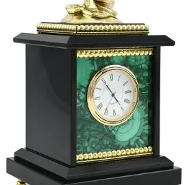 Каминные часы из малахита "Фемида"