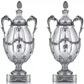 Пара хрустальных ваз "Груша" с серебрением