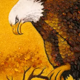 Картина из янтаря "Гордый орёл"