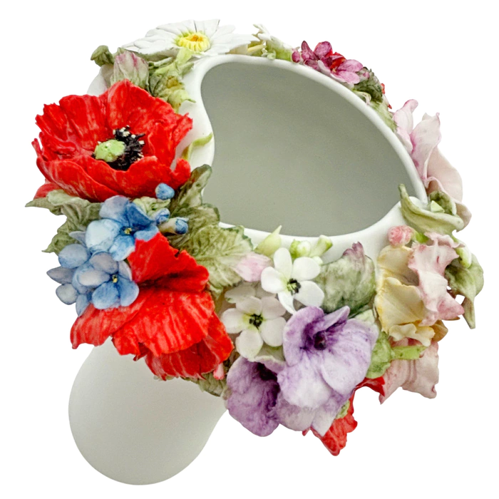 Porcelain flower vase "Holiday - Wildflowers in a circle"