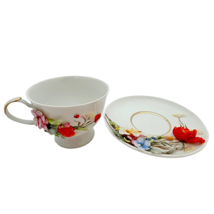 Tea steamer made of porcelain "Wild flowers"