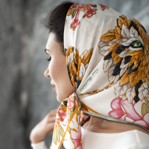 Silk handkerchief "Precious tigers" white