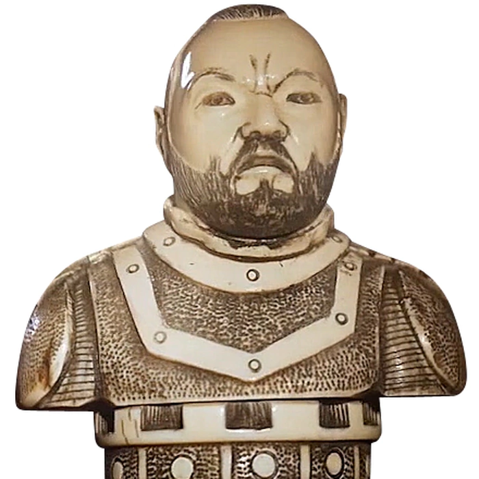 Walnut and mammoth tusk chess set "Game of Thrones/ Game of Thrones"
