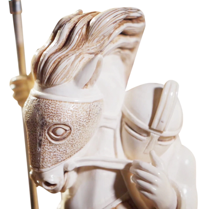 Walnut and mammoth tusk chess set "Game of Thrones/ Game of Thrones"