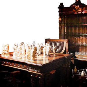 Walnut and mammoth tusk chess set "Game of Thrones/ Game of Thrones"
