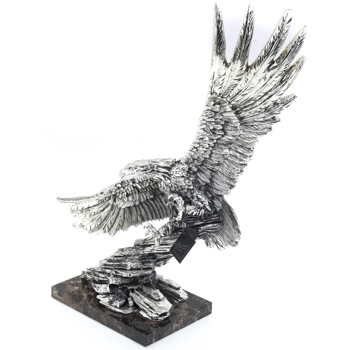Sculpture "Silver Eagle" silvering (Silver Eagle)