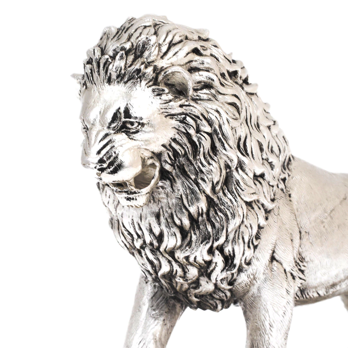 Sculpture "Lion" silver plated (Silver lion)