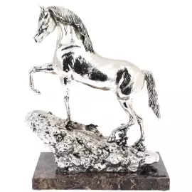 Скульптура "Арабский конь" посеребрение