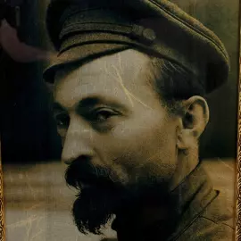 Картина на сусальном золоте "Дзержинский Феликс Эдмундович"