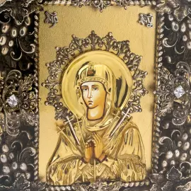 Икона с художественным литьём "Богоматерь Семистрельная" в окладе
