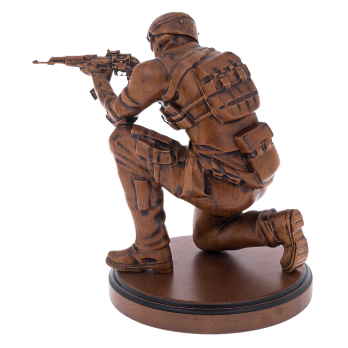 Statuette made of beech "Soldier No. 2"