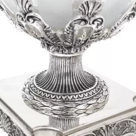 Пара хрустальных ваз "Груша" с серебрением