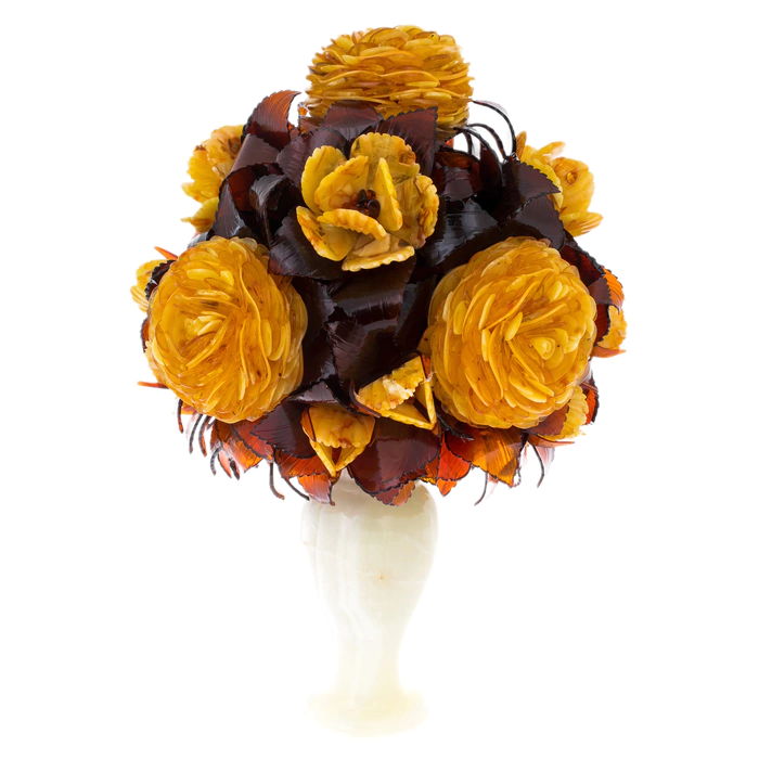 Ikebana made of amber "Moribana" in an onyx vase