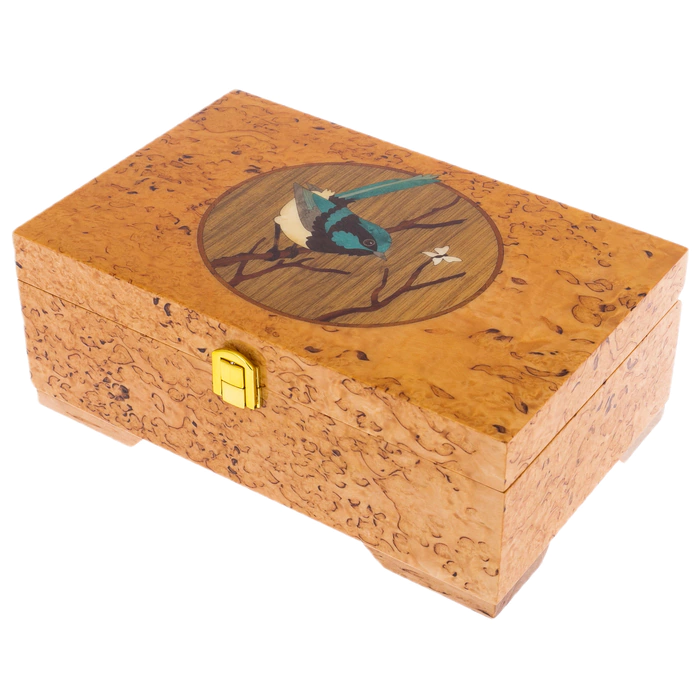Jewelry box made of Karelian birch "Birdie"