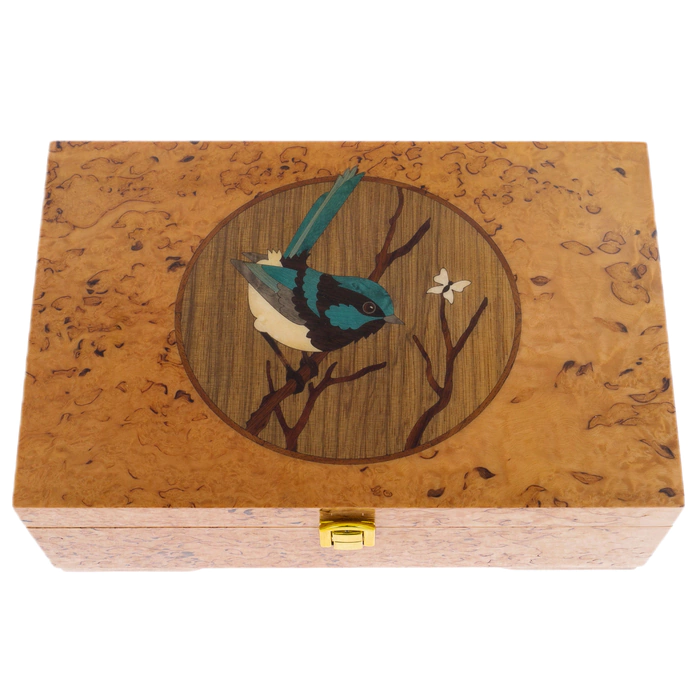 Jewelry box made of Karelian birch "Birdie"