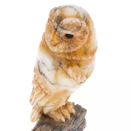 Статуэтка из желтого ангидрита "Сова на бревне"