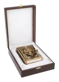 Библия "Крест" с гранатом и эмалями, Златоуст