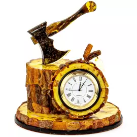 Часы настольные из янтаря "Дровосек"