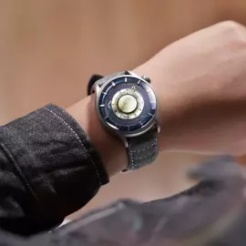 Наручные механические часы Lincor "Cosmos Луноход" с автоподзаводом, голубые с серым ремешком